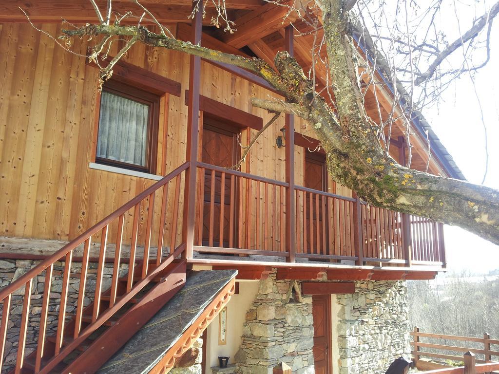 Eco Chalet Maison Dominique Challand-Saint-Anselme Buitenkant foto